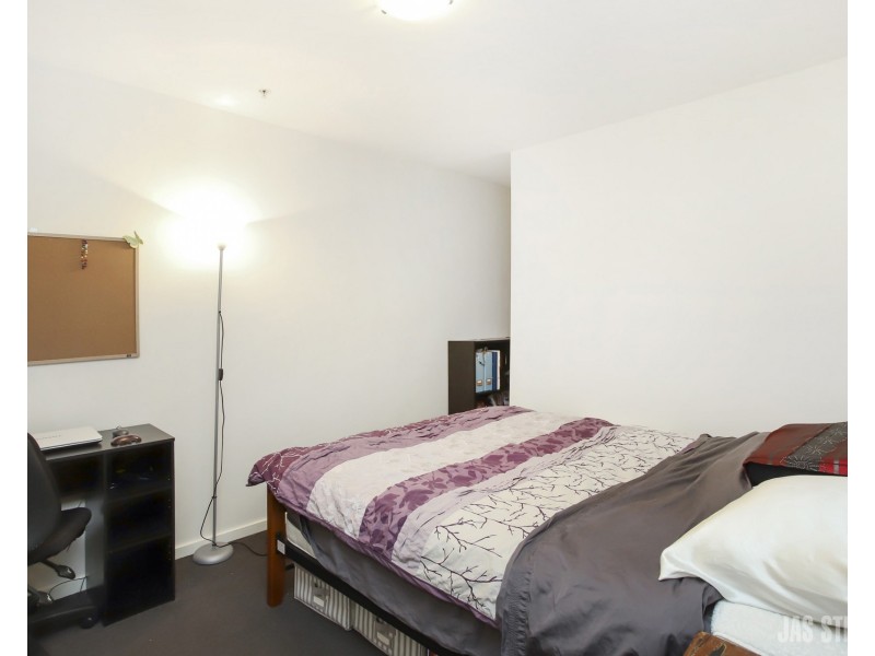 213/250 Barkly Street, Footscray VIC 3011