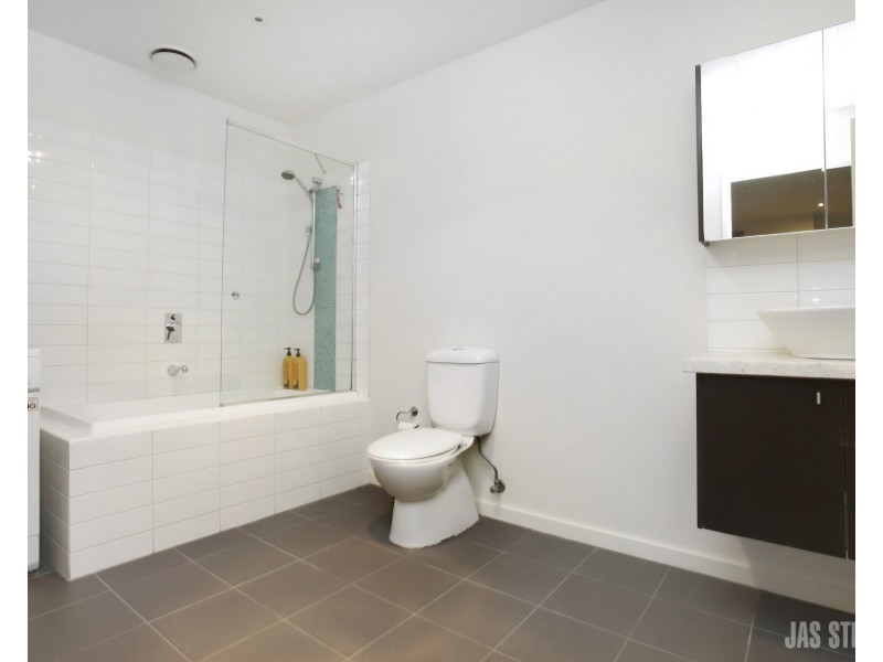 213/250 Barkly Street, Footscray VIC 3011