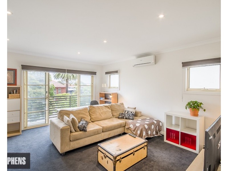 1/126 Blackwood Street, Yarraville VIC 3013