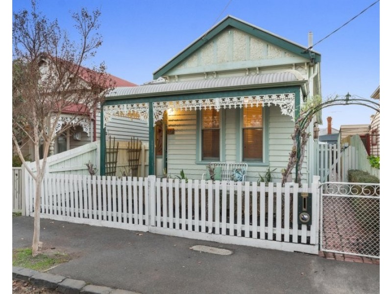 10 Thomson Street, Seddon VIC 3011
