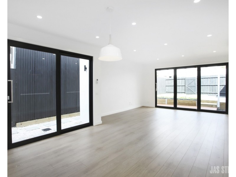 52B Summerhill Road, West Footscray VIC 3012