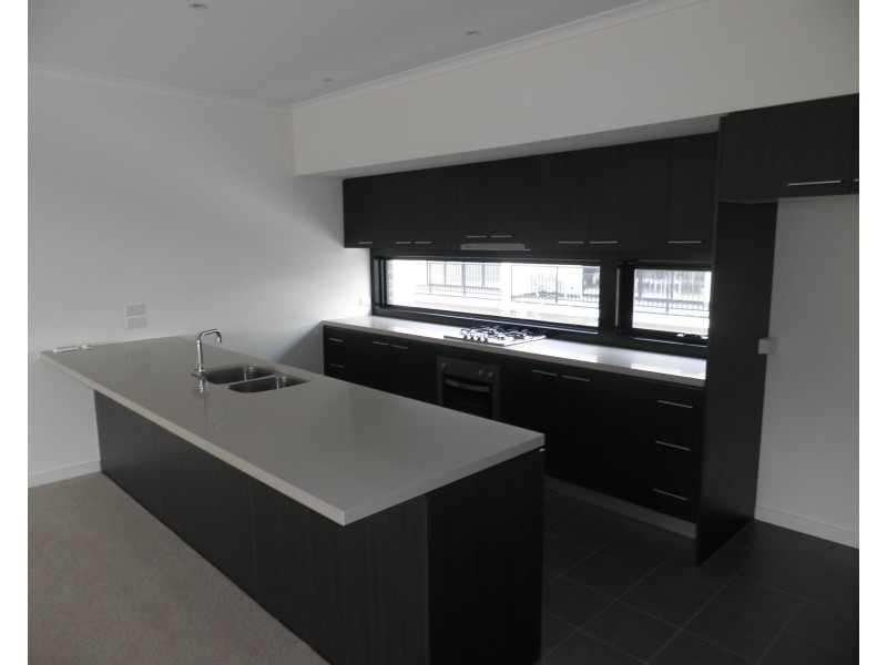 14 Newman Drive, Footscray VIC 3011