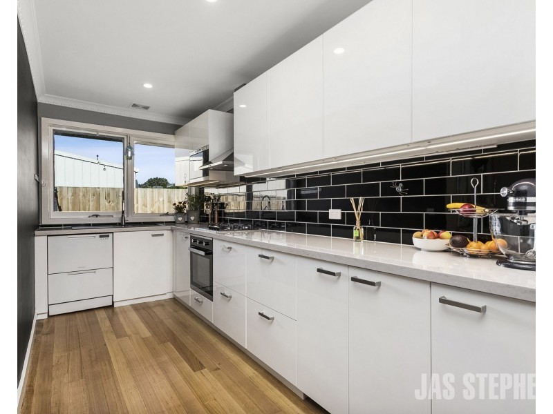 4/101 Blackshaws Road, Newport VIC 3015