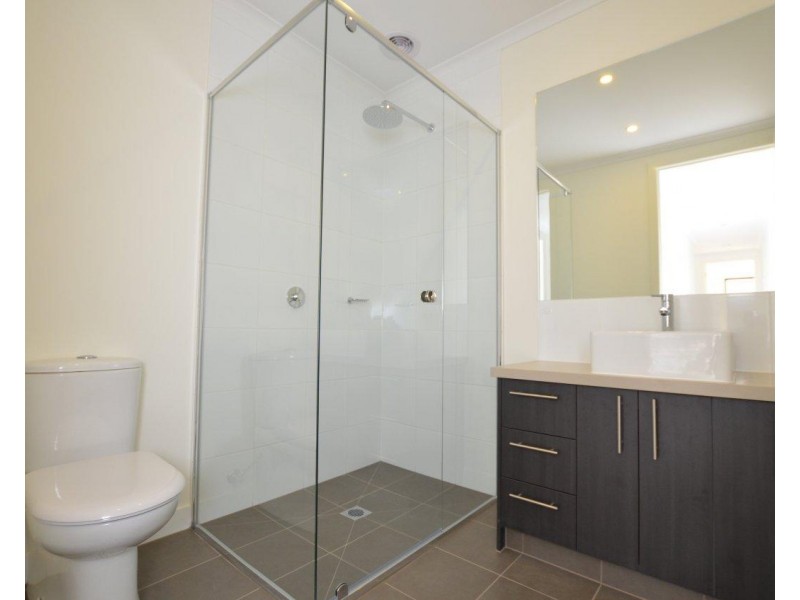 11 Souter Crescent, Footscray VIC 3011