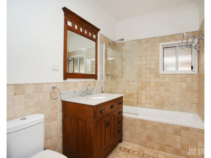 57 New Street, South Kingsville VIC 3015