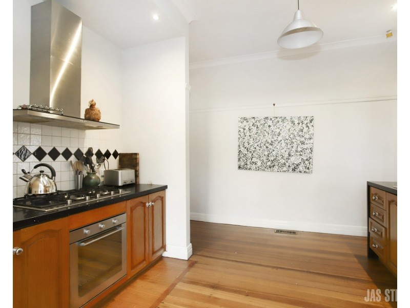 12 Norfolk Street, Maidstone VIC 3012