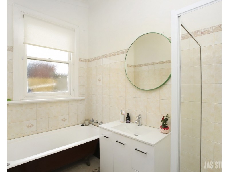 12 Norfolk Street, Maidstone VIC 3012