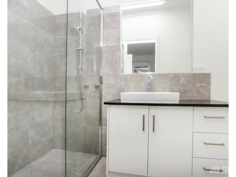 11B Watt Street, Sunshine VIC 3020