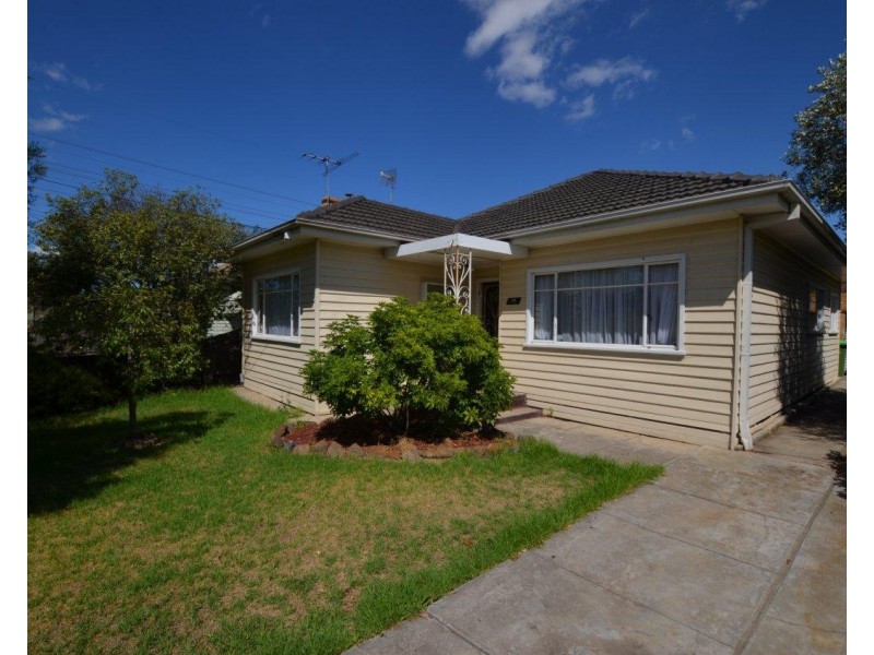 16 Cranbrook Street, Yarraville VIC 3013