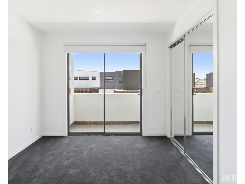 2 & 3/24 Marnoo Street, Braybrook VIC 3019