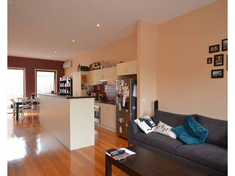 2/3 Canterbury Street, Yarraville VIC 3013