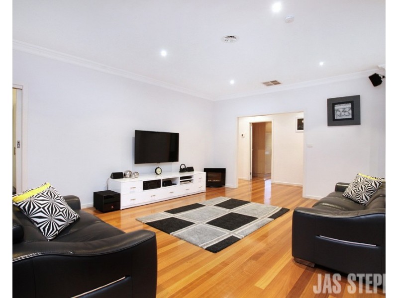 153 Mason Street, Newport VIC 3015