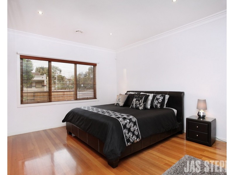 153 Mason Street, Newport VIC 3015