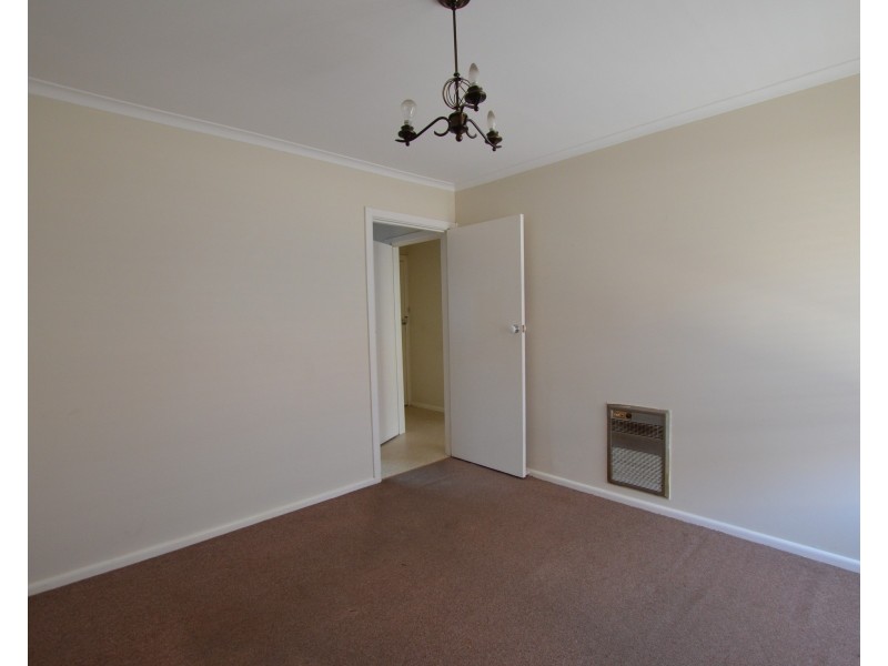 2/68 Pentland Parade, Yarraville VIC 3013