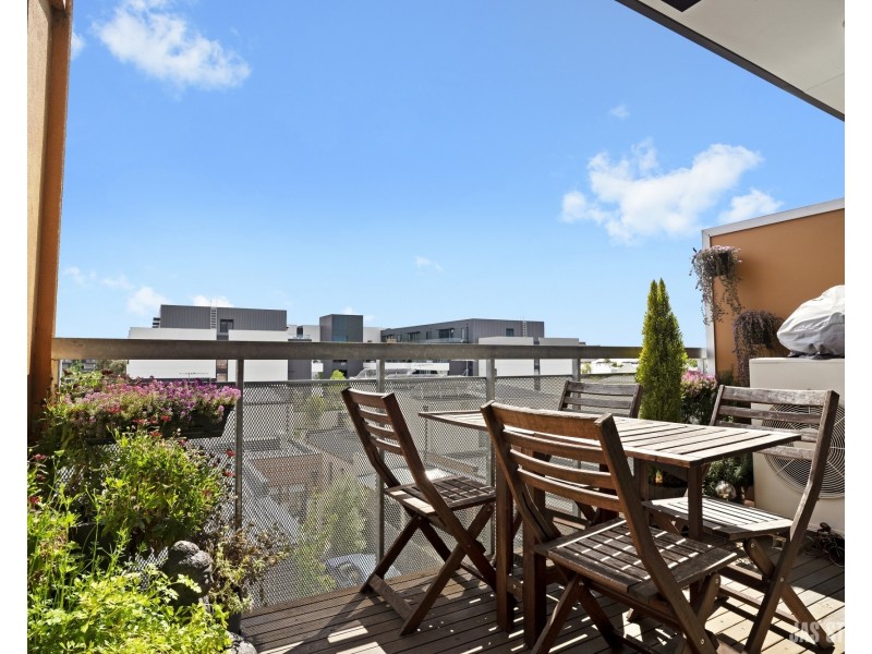 203/72 Cross Street, Footscray VIC 3011