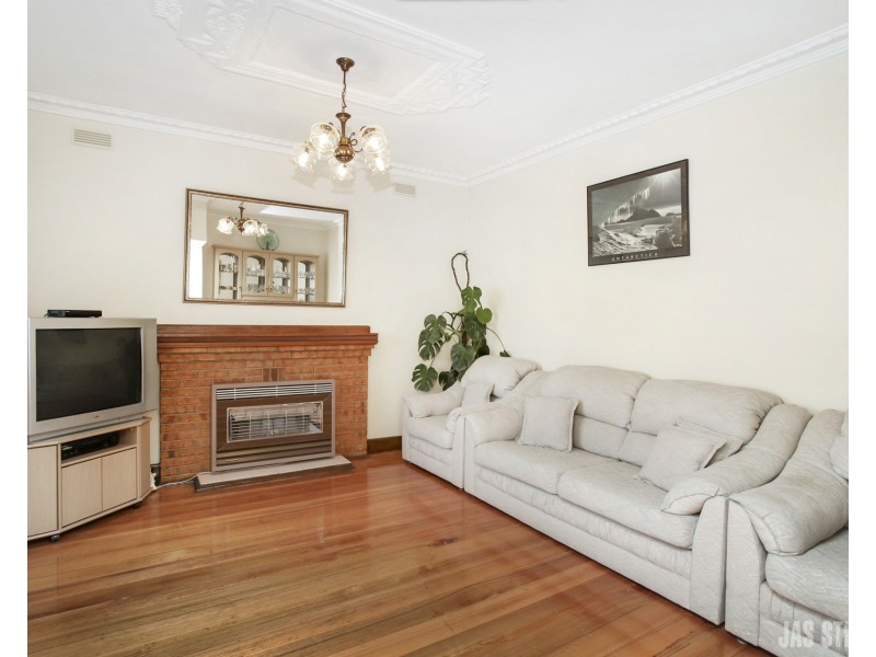 246 Essex Street, West Footscray VIC 3012