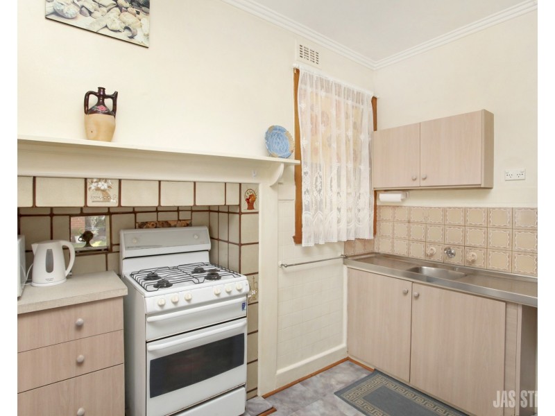 246 Essex Street, West Footscray VIC 3012