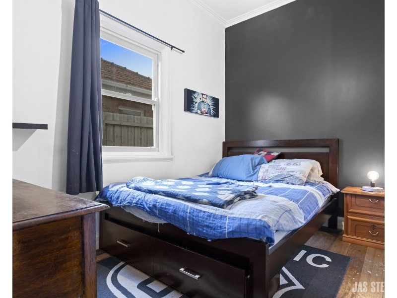33 Barton Street, West Footscray VIC 3012