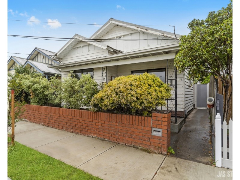 8 Deakin Street, Yarraville VIC 3013