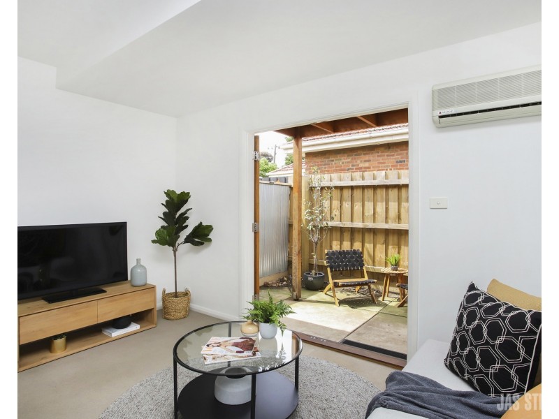 3 Bishop Street, Kingsville VIC 3012