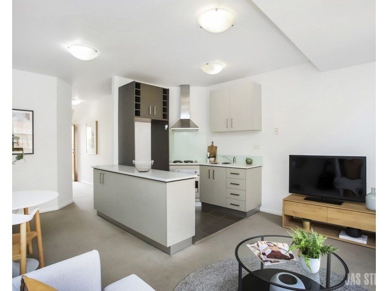 3 Bishop Street, Kingsville VIC 3012