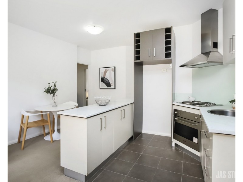 3 Bishop Street, Kingsville VIC 3012