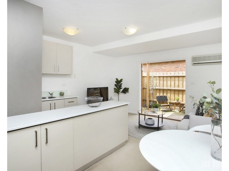 3 Bishop Street, Kingsville VIC 3012