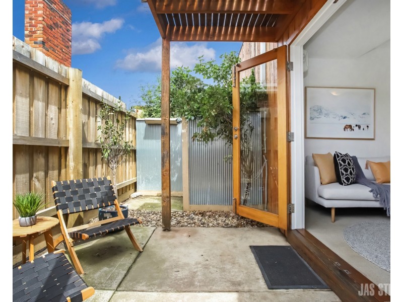 3 Bishop Street, Kingsville VIC 3012