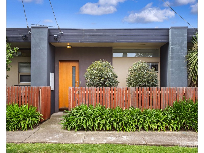 3 Bishop Street, Kingsville VIC 3012