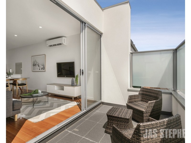 1/240 Hyde Street, Yarraville VIC 3013