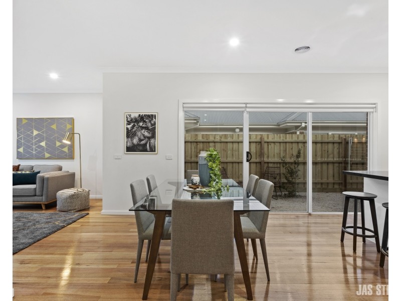 1/131 Durham Rd, Sunshine VIC 3020