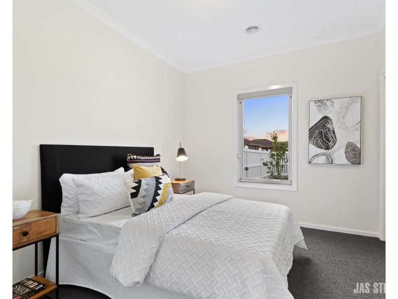 1/131 Durham Rd, Sunshine VIC 3020