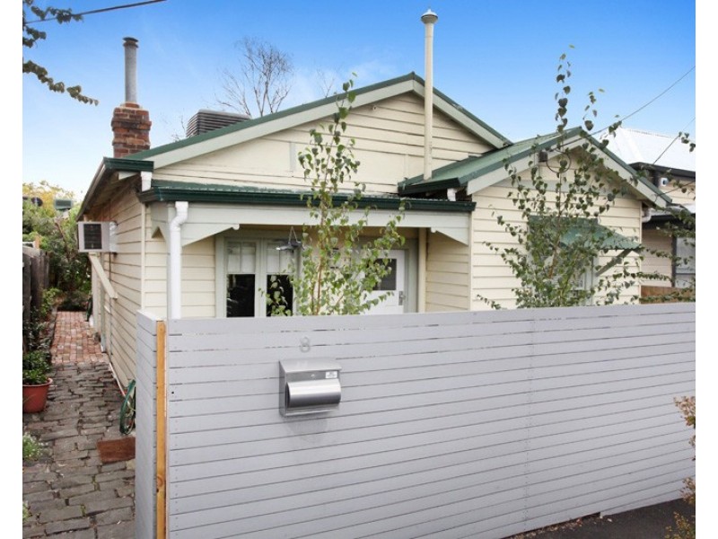 8 Junction Street, Seddon VIC 3011