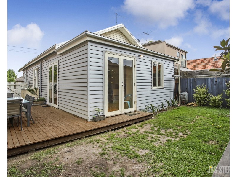 19 Hotham Street, Seddon VIC 3011