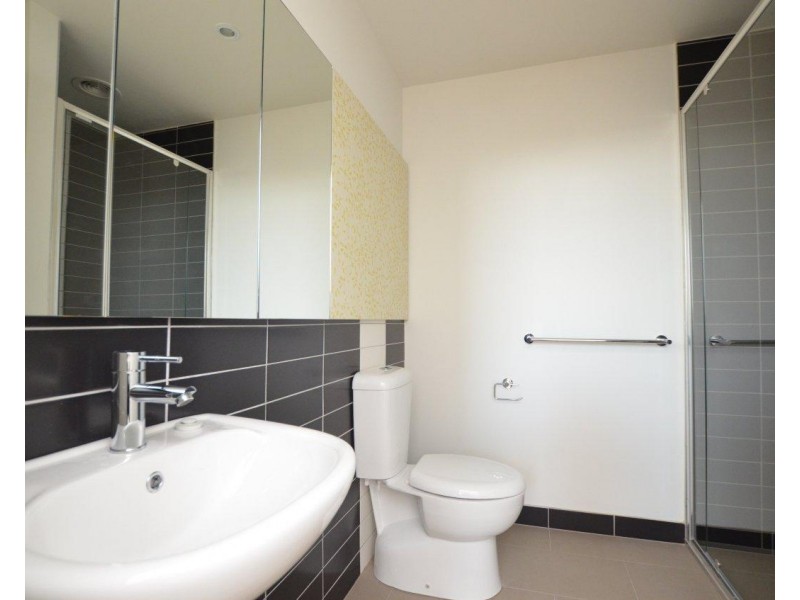 201/64 Cross Street, West Footscray VIC 3012