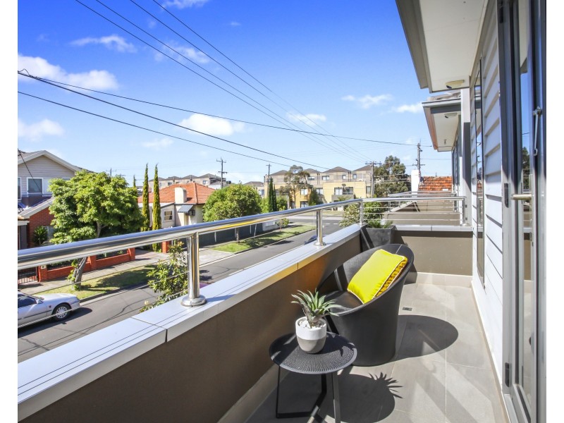 2/1A Pridham Street, Maribyrnong VIC 3032