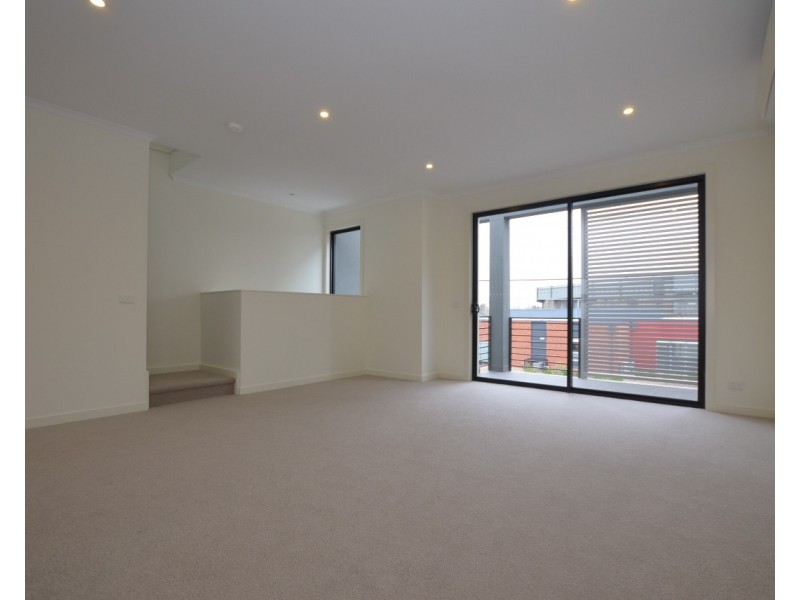 16 Hocking Street, Footscray VIC 3011