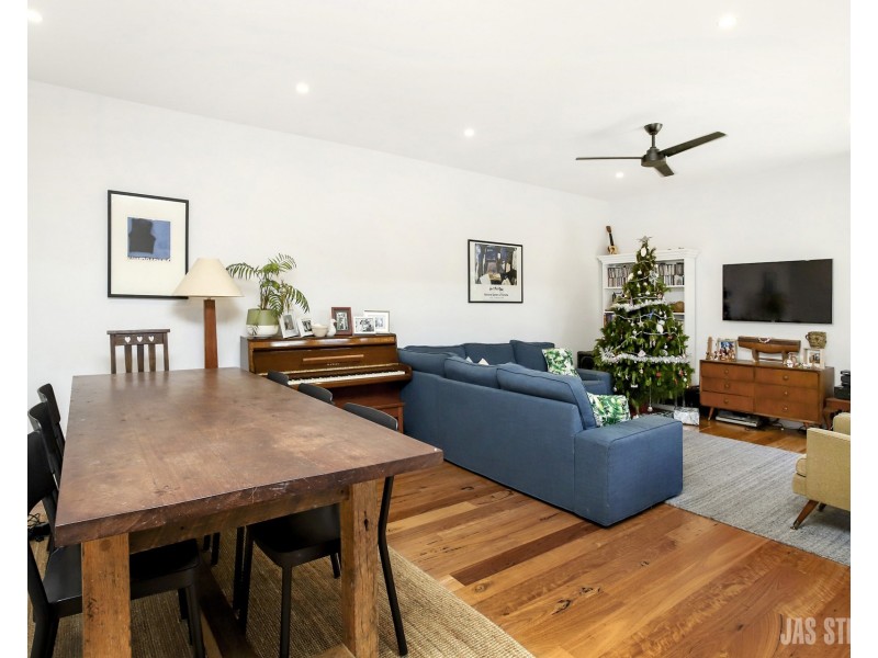 110 Empress Avenue, Kingsville VIC 3012