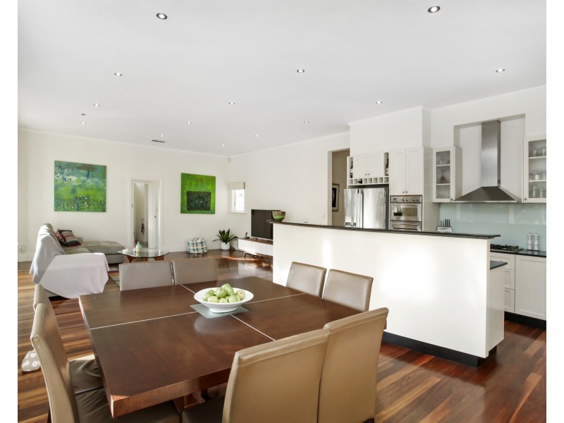 14 Derham Street, Spotswood VIC 3015