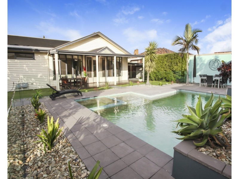 14 Derham Street, Spotswood VIC 3015