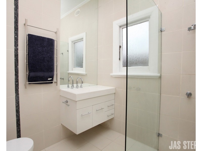 8 Linden Street, Altona Meadows VIC 3028