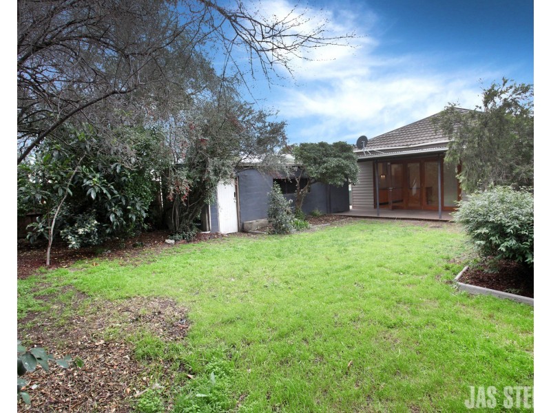 8 Linden Street, Altona Meadows VIC 3028