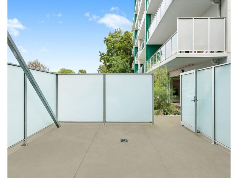 11 Swallow Lane, Footscray VIC 3011
