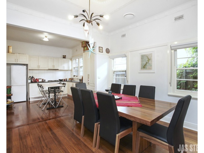 12 Rowe Street, Maribyrnong VIC 3032