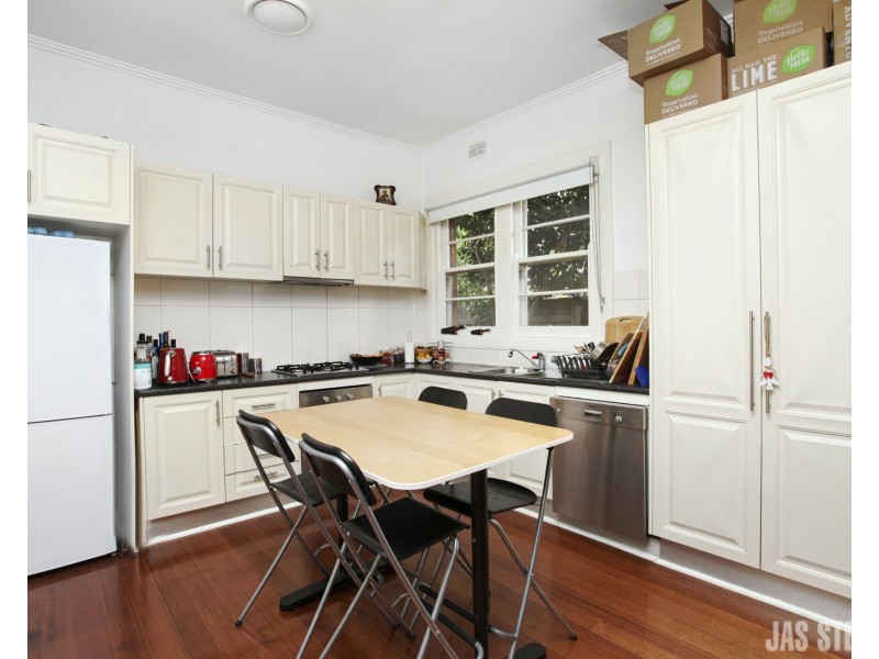 12 Rowe Street, Maribyrnong VIC 3032