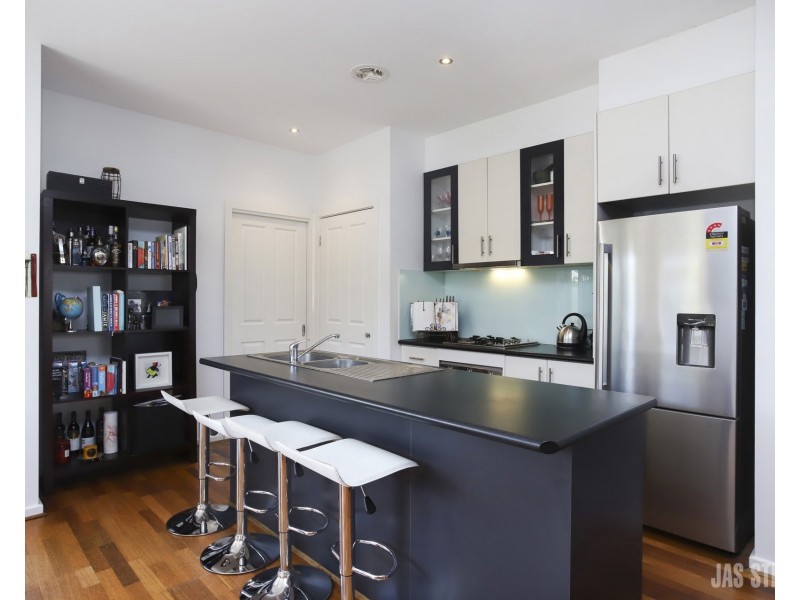 4/3 Havelock Street, Maidstone VIC 3012