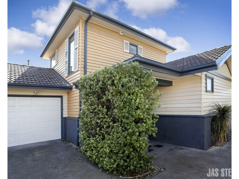 2/604 Barkly Street, West Footscray VIC 3012