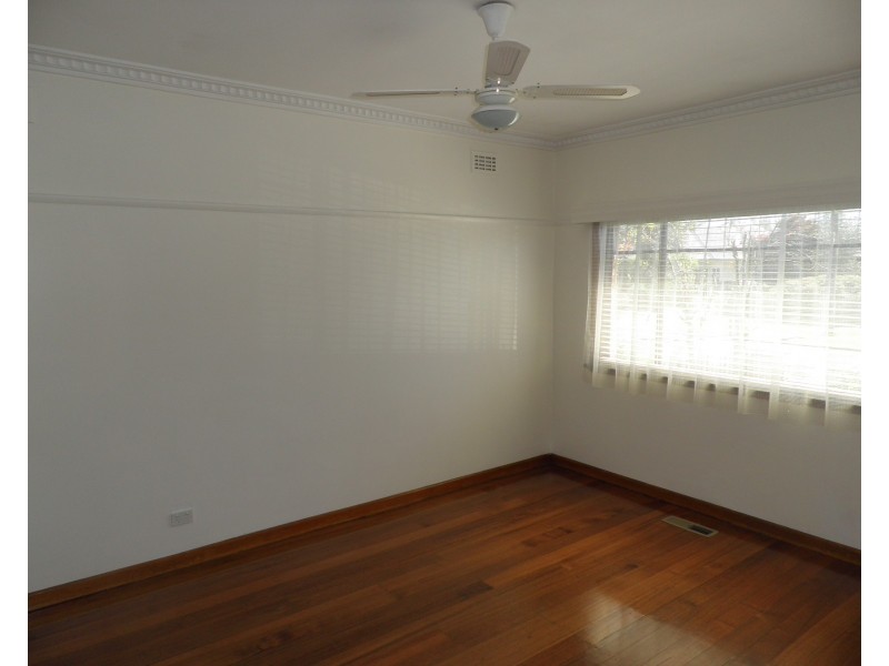 49 Benbow Street, Yarraville VIC 3013