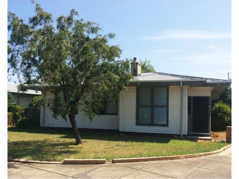 19 Walker Place, Braybrook VIC 3019