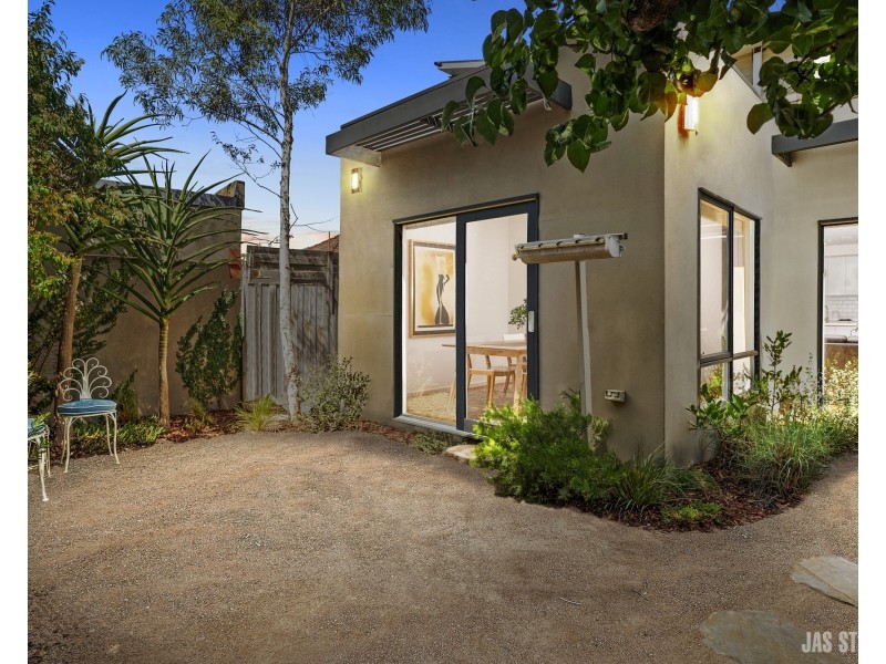 2/5 Barrett Court, Yarraville VIC 3013